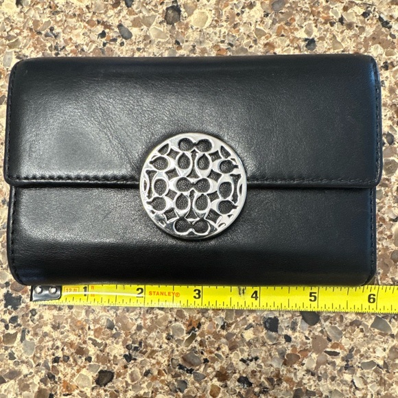 Coach Bifold Wallet - Picture 5 of 9